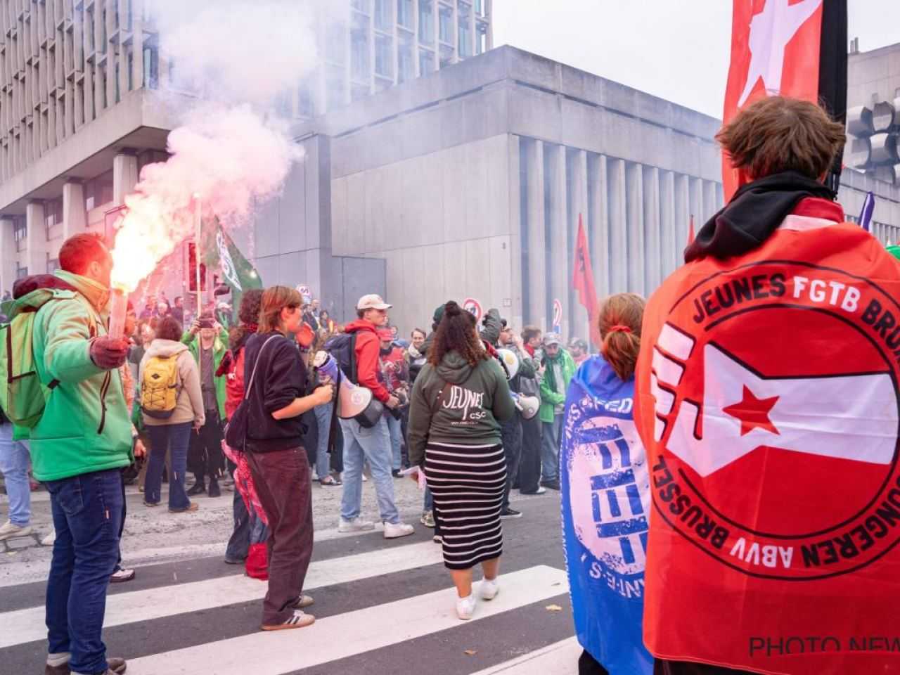 staking