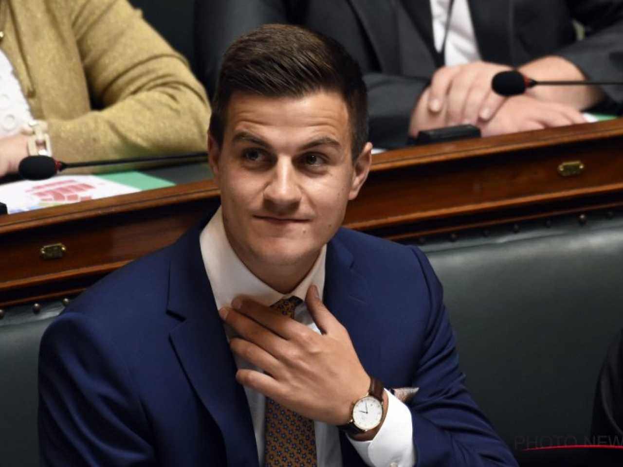 Dries Van Langenhove meedogenloos voor partij: "Vlaanderen ...