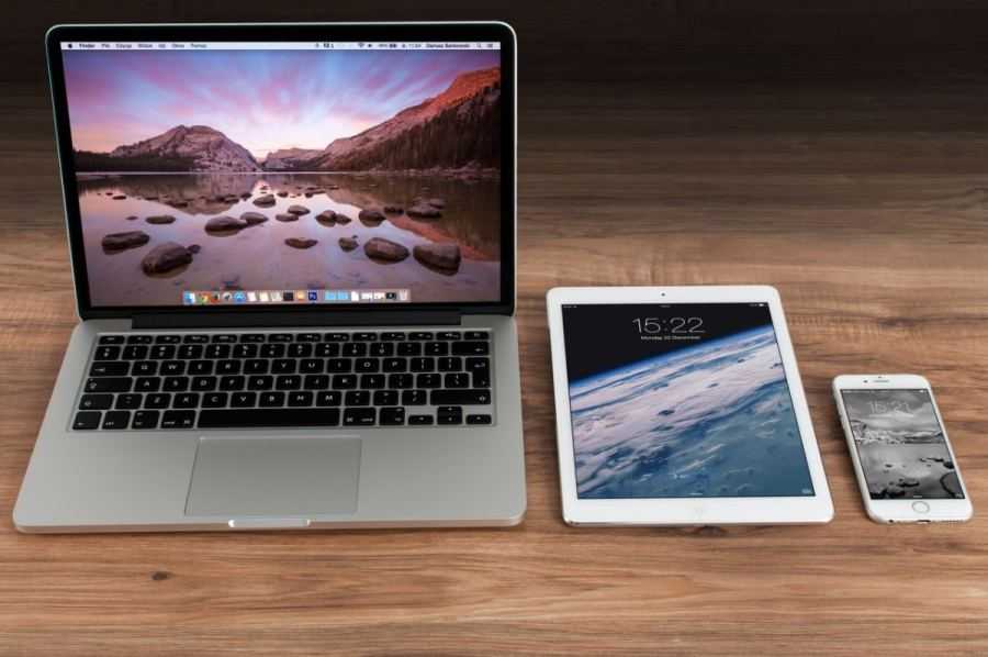 Apple - Macbook - iPad - iPhone