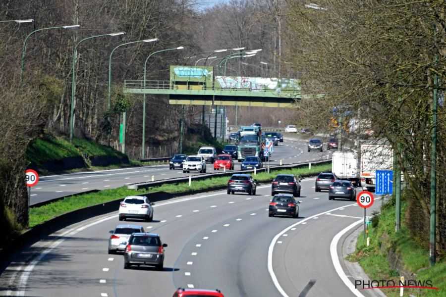 snelweg verkeer auto