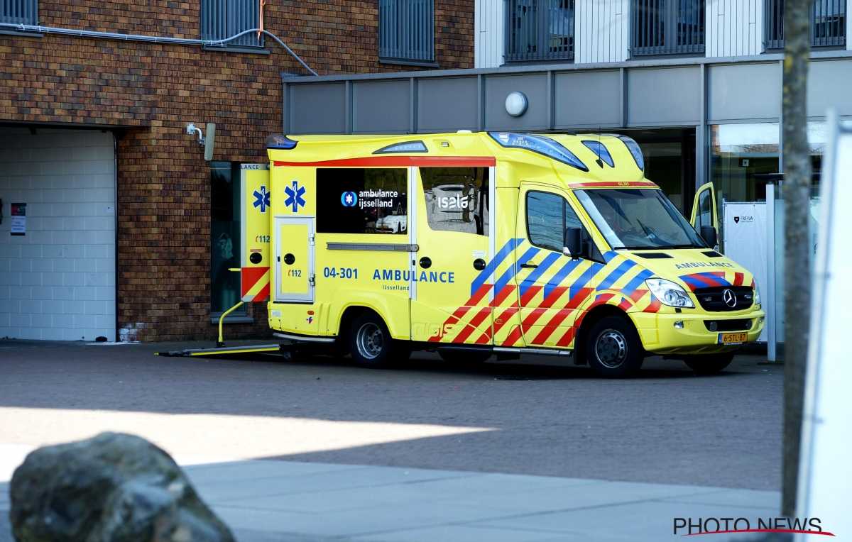ziekenwagen voor hospitaal in Nederland