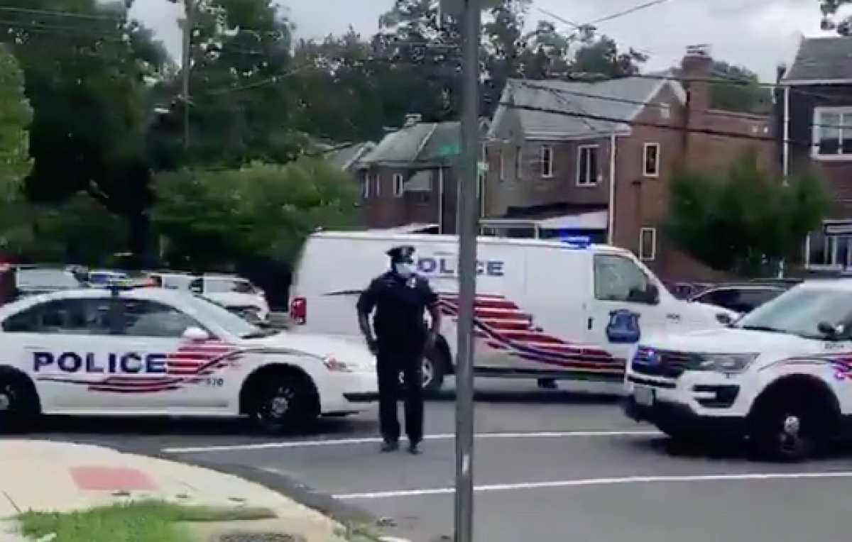 In Washington DC heeft de politie een Amerikaanse zwarte man doodgeschoten