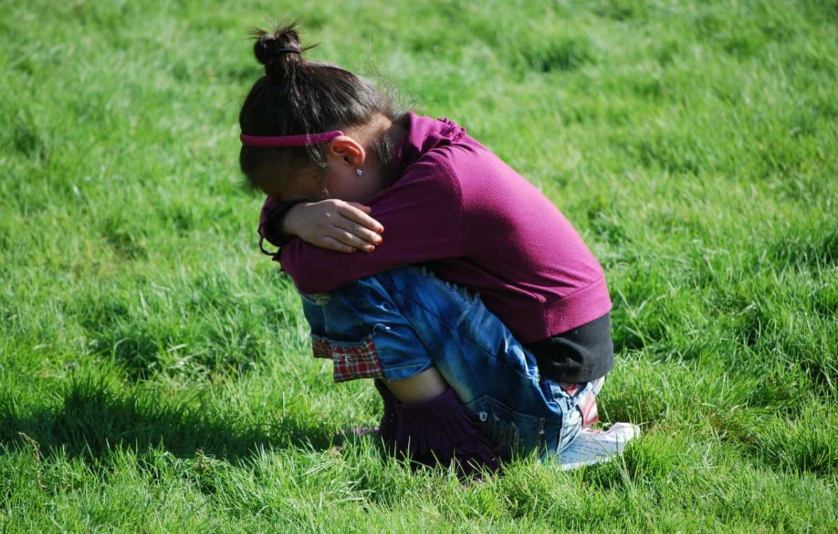 Kind - verdriet - kindermisbruik - meisje