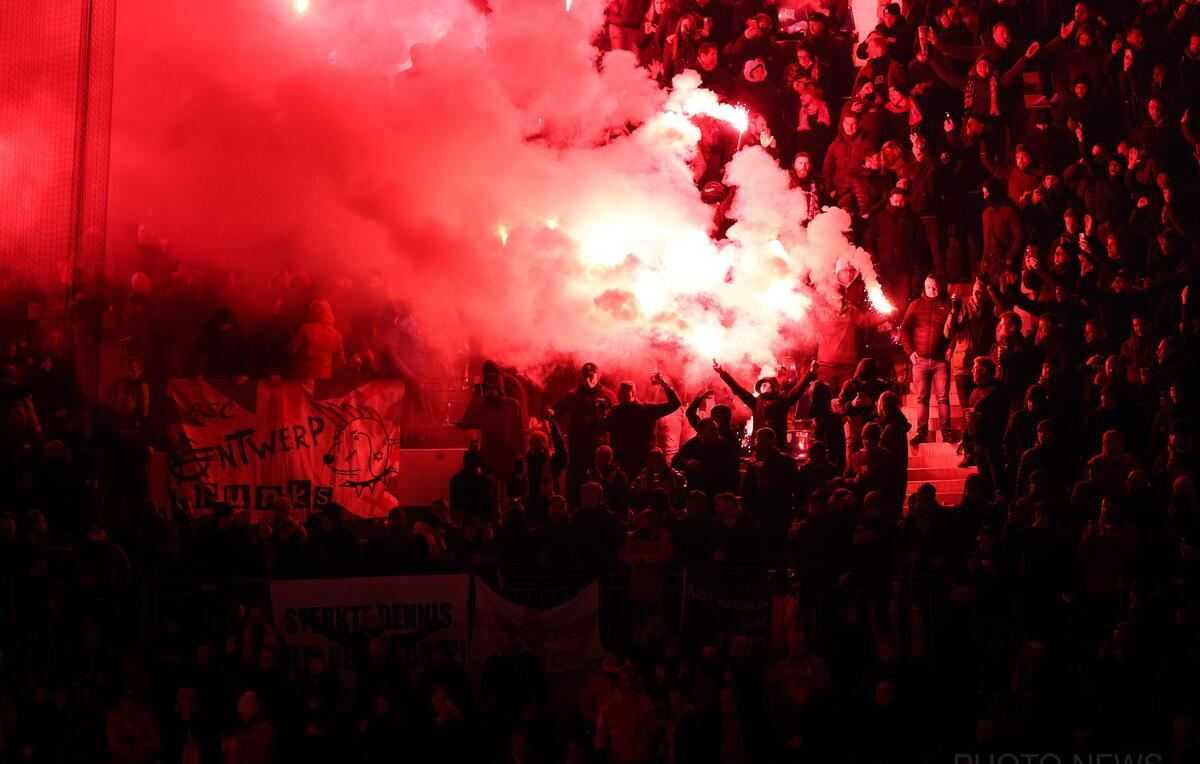 Antwerp supporters bengaals vuur
