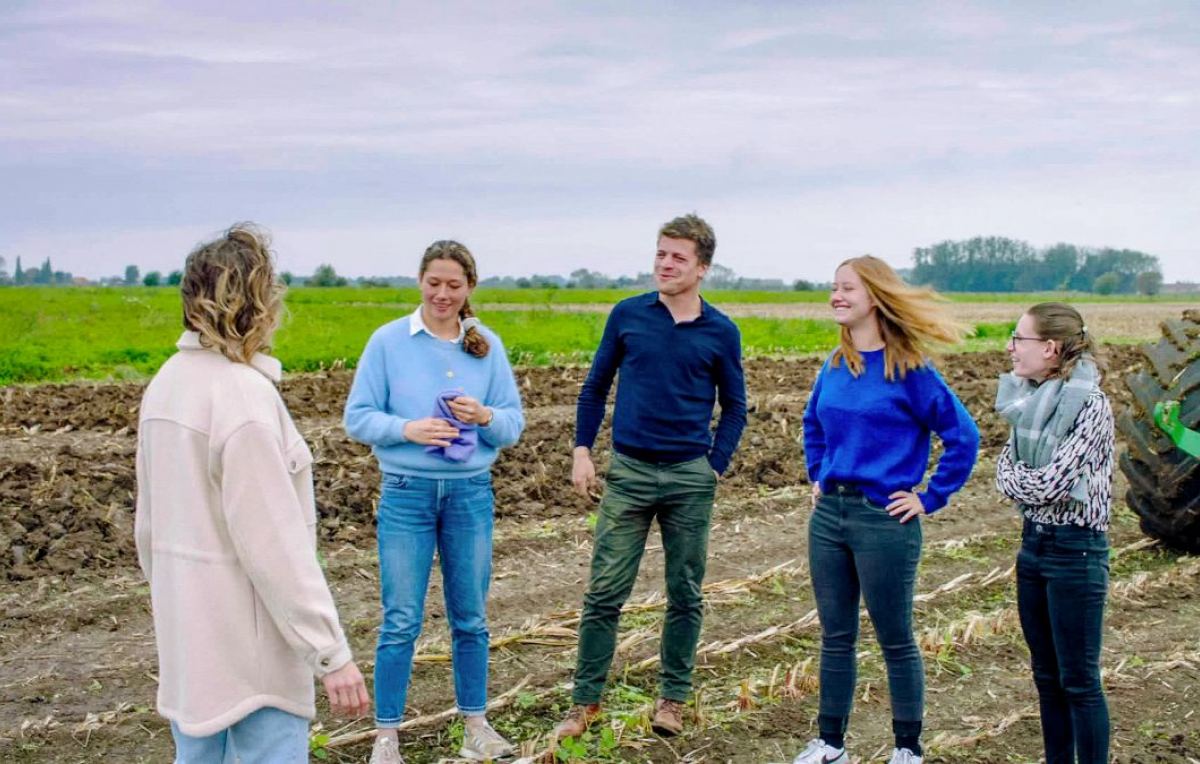 Boer Zkt Vrouw Cyriel met Lauren Els Chloë