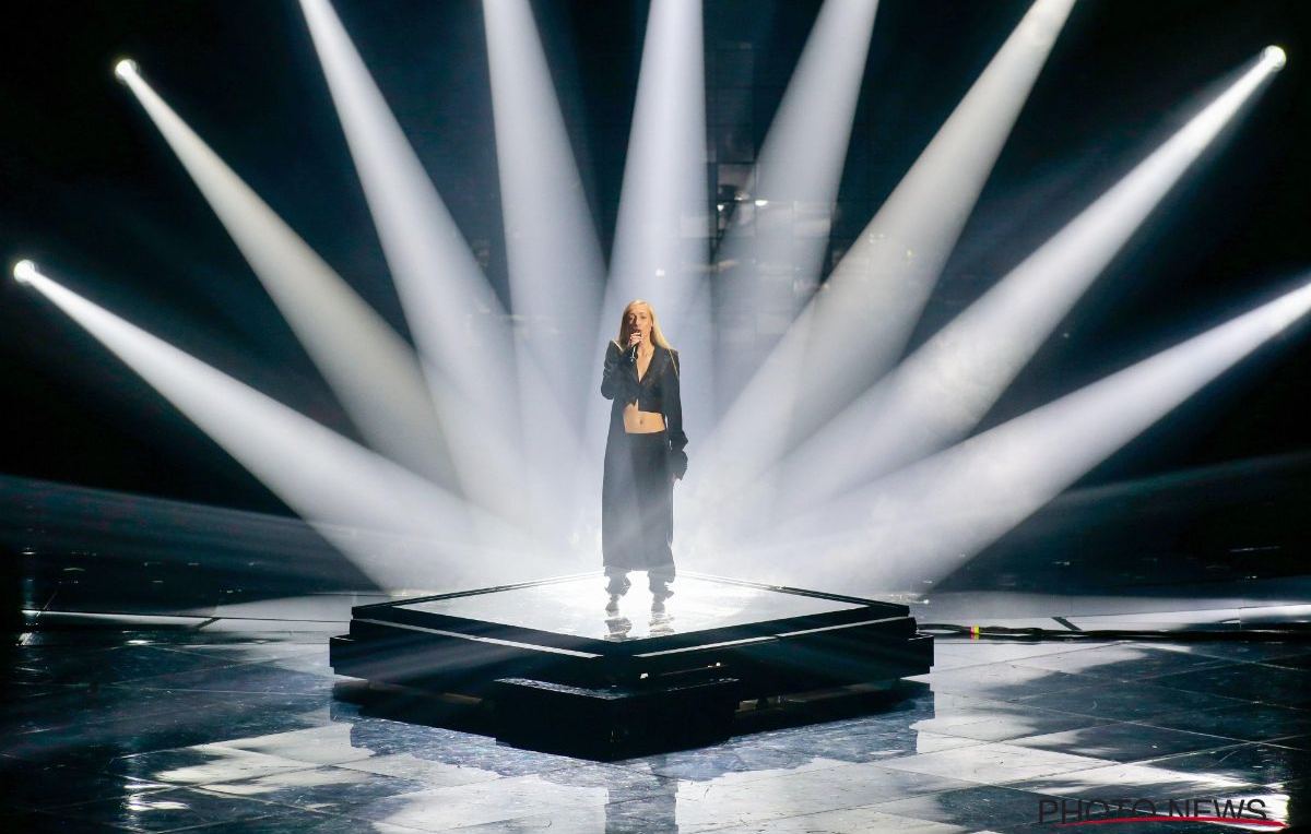 Zangeres S10 op het Songfestival