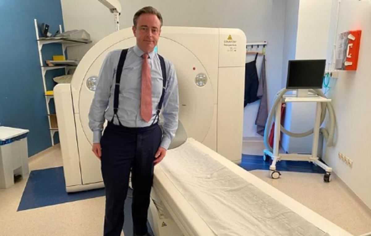 Bart De Wever komt met nieuws over zijn gezondheid nadat het niet goed ...