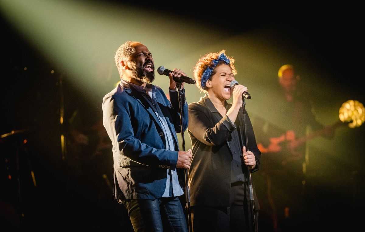 Ronny Mosuse en Régine in 'The Best Of'
