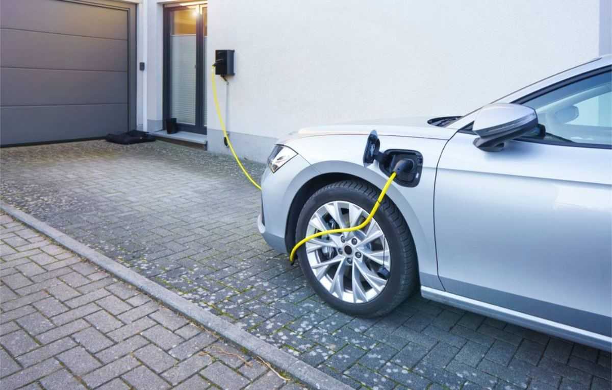 elektrische auto opladen