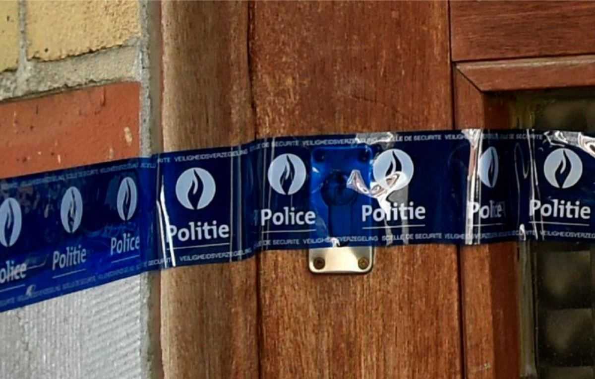 Politie - verzegeld