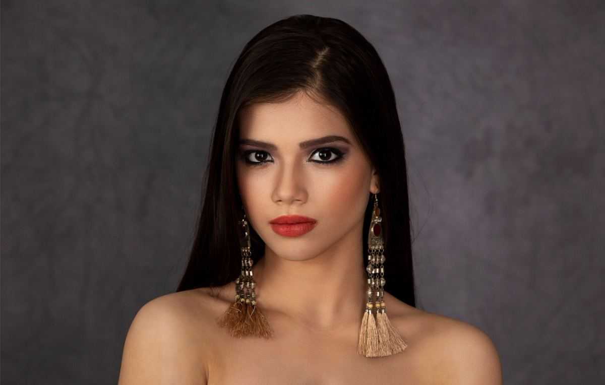 smokey eyes