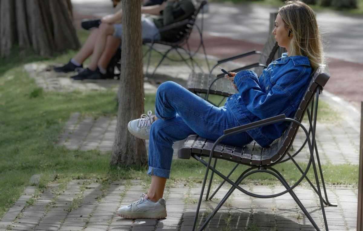 jeans