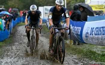  Lander Loockx 