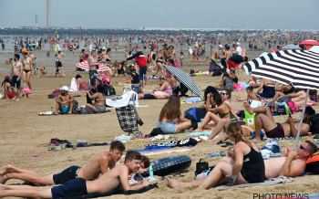 Zomer - hittegolf - strand