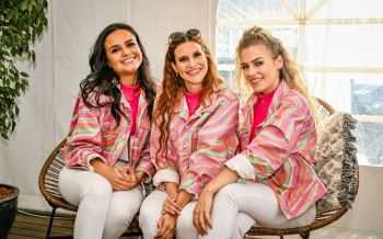 K3 - Marthe De Pillecyn, Hanne Verbruggen en Julia Boschman