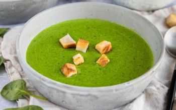 eatde-spinach-soup-7711412_1280 (1).jpg