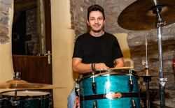 Junior Planckaert stelt ons voor aan zijn nieuwe metgezel: "Falcon is in the house"