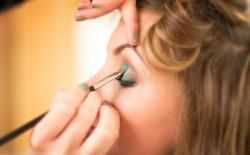 cosmetica, makeup, oogschaduw