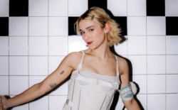 Pommelien Thijs trekt alle aandacht met gedurfde stylingkeuze