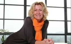 Anne De Baetzelier