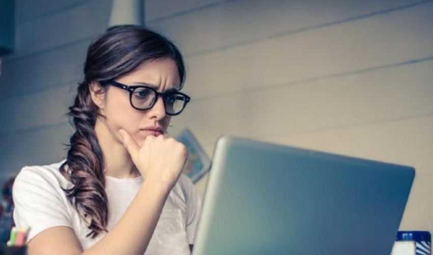 Oplichting - phishing - hacking - laptop