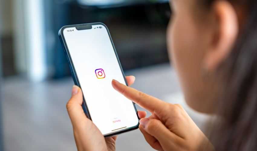 instagram